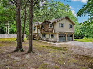 35 Davidson Ave, Merrimack, NH 03054