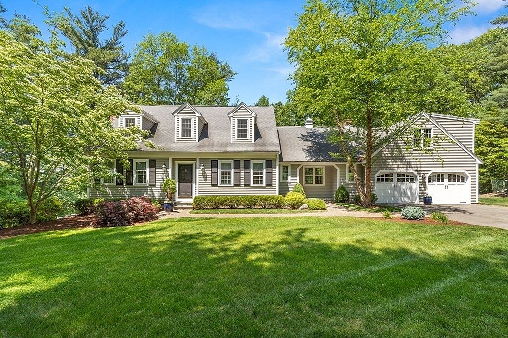 44 Green St, Canton, MA 02021 Zillow