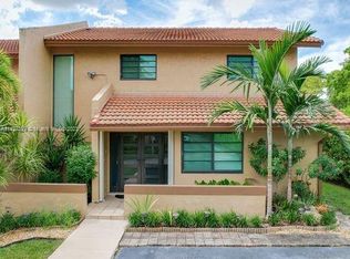 11625 SW 90th Ter, Miami, FL 33176