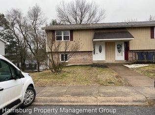 2076 Lexington Ave, Middletown, PA 17057