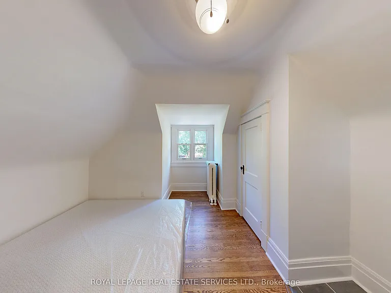 130A Westminster Ave #UPPER LEVEL — Photo 38