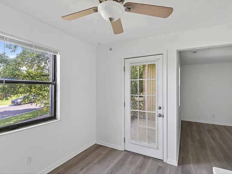 3175 Roesch Blvd #17 — Photo 11