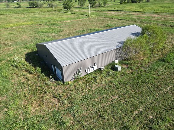 3rd image of 21255 W Skelly Rd
