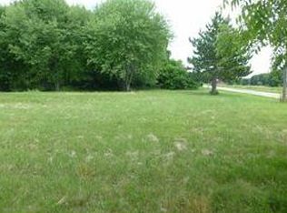 4196 5th Dr, Wisconsin Dells, WI 53965