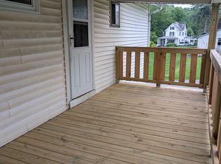 102 Cherry St #4, Midway, PA 15060
