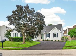 154 Sugarberry Dr, New Castle, DE 19720