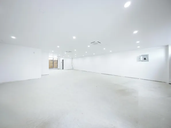 165-20 Sanford Avenue image 19 of 50