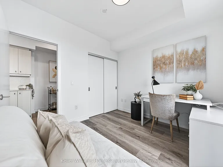 15 Wellington St S #2402 — Photo 15