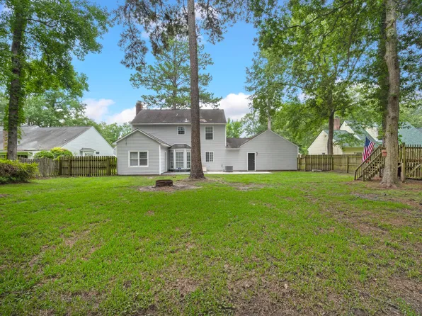 4718 Cotillion Dr, North Charleston, SC 29420