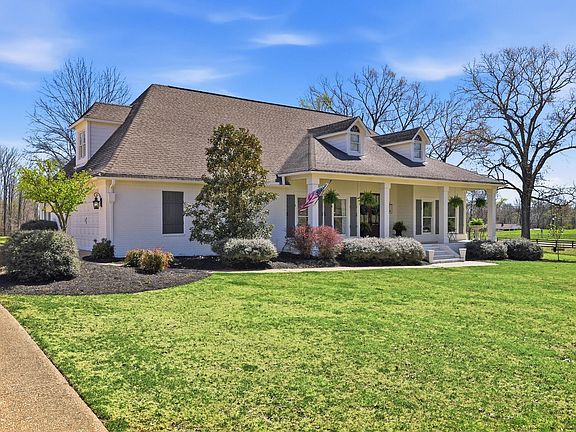4th image of 50 Hickory Lake Dr