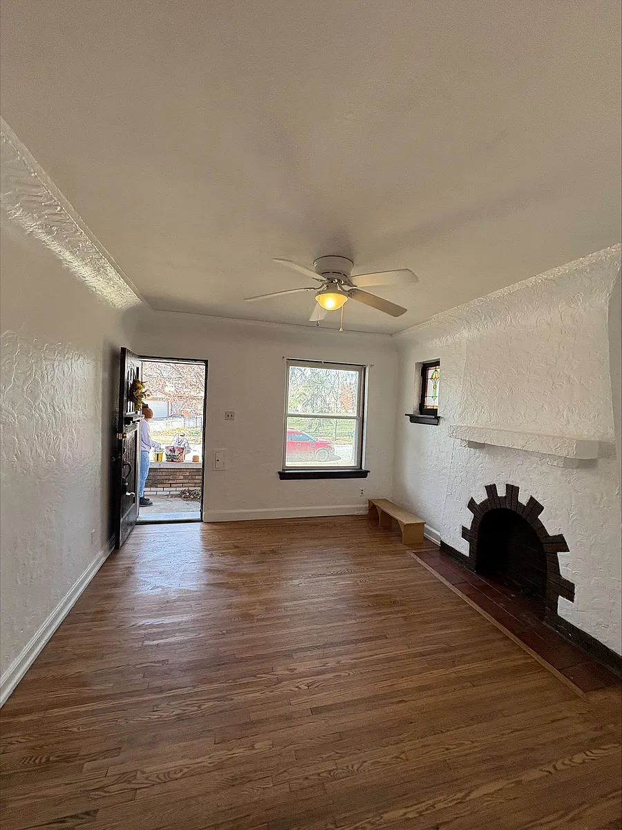 Building Photo - 6014 Arendes Dr