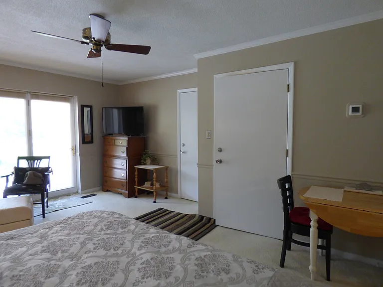 353 Driftwood Cir #A — Photo 7