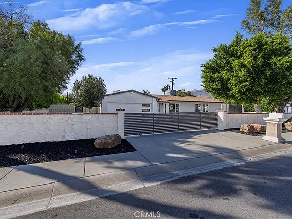 2nd image of 2811 E Sandia Rd