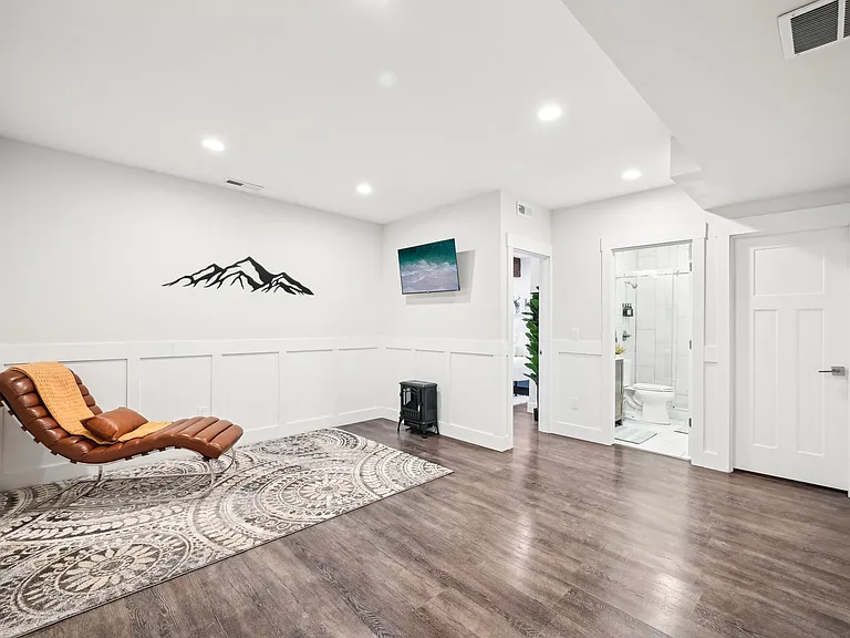 1124 W Wasatch Spring Rd — Photo 30