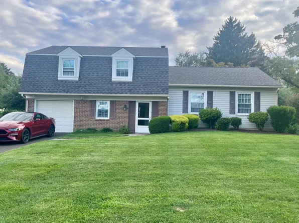 83 School House Rd, Churchville, PA 18966