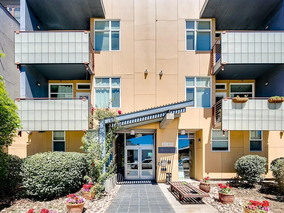 3101 Blake St #308