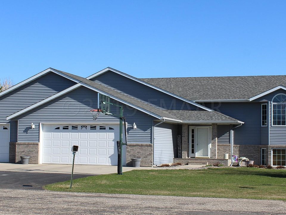 1st image of 304 Viking Ave