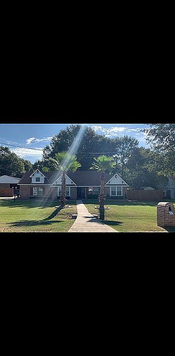 1st image of 21015 Yukon Dr
