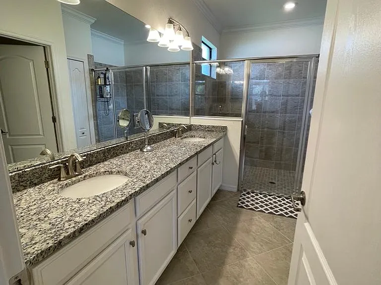 20572 Benissimo Dr — Photo 32