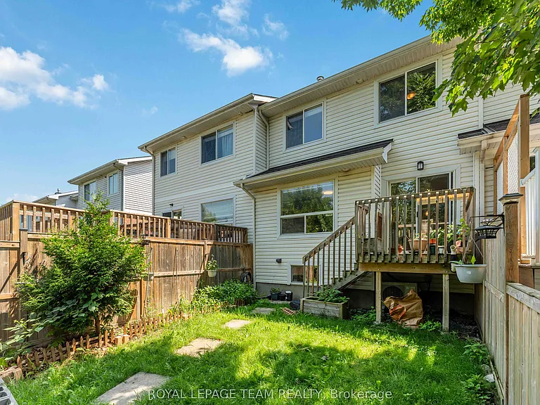 16 Cohen Ave — Photo 27