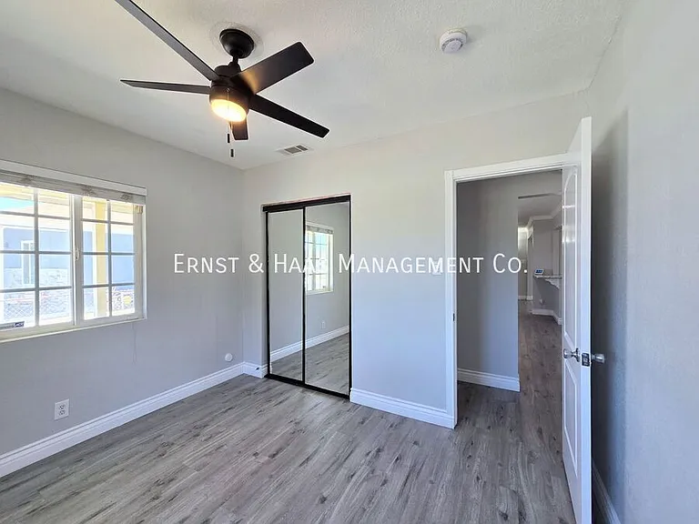 11937 Hercules St — Photo 19