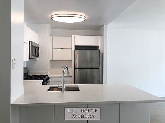 1st image of 111 Worth St APT 9T