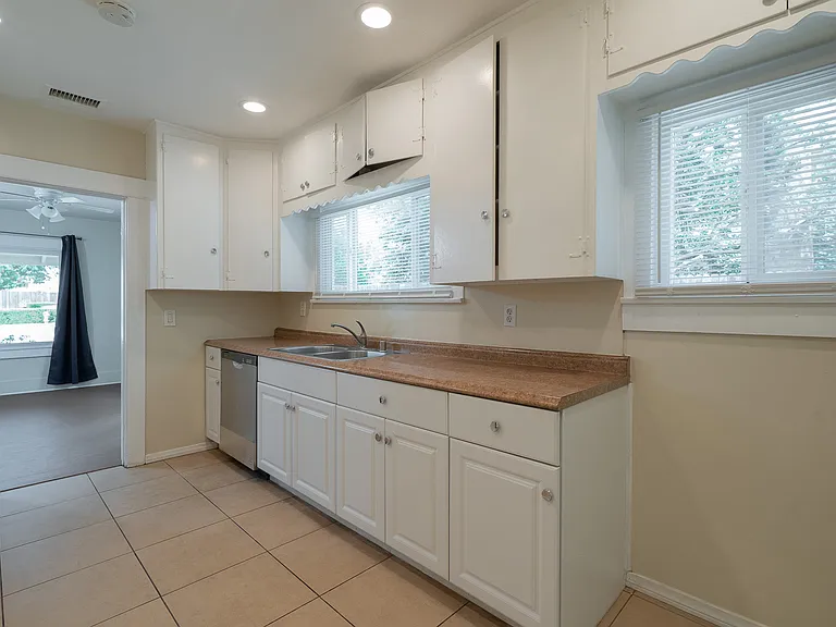7263 Amethyst Ave — Photo 22