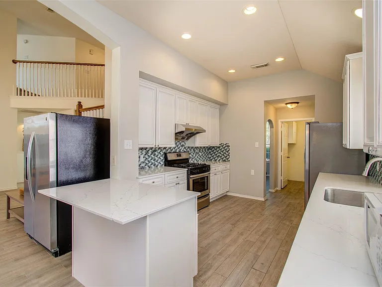 20211 Black Canyon Dr — Photo 12