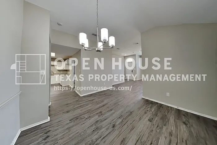 4458 Seven Pines Dr — Photo 9