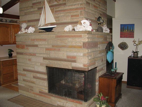 5th image of 1805 Grace Ave