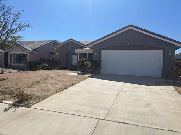 11671 Oxford Ct, Adelanto, CA 92301
