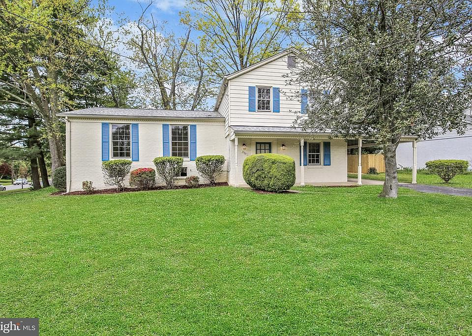 1st image of 608 Mannakee St