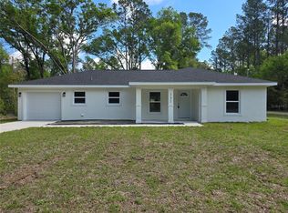 131 Fisher Rd, Ocklawaha, FL 32179
