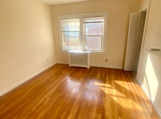 (Undisclosed Address), Glendale, NY 11385