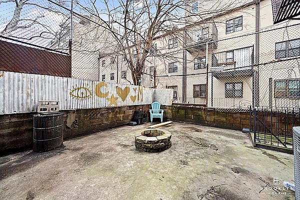 1st image of 545 Marcy Ave #1R