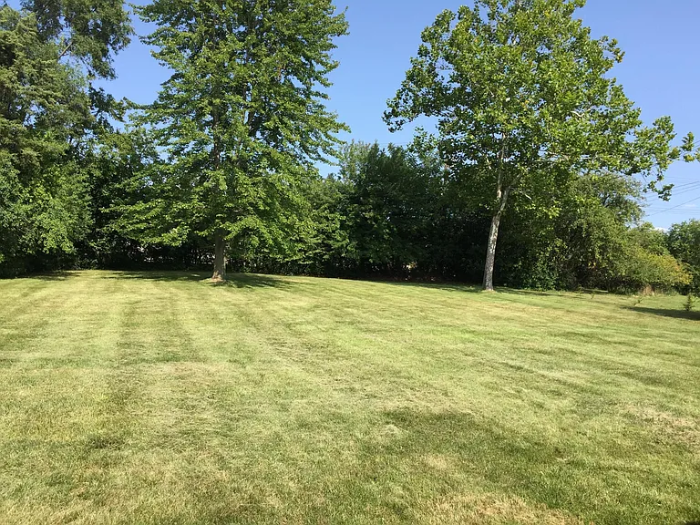 2663 Colonial Way — Photo 4