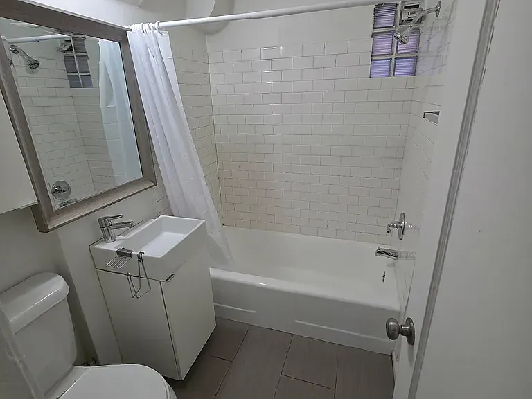 2505 S University Blvd — Photo 20
