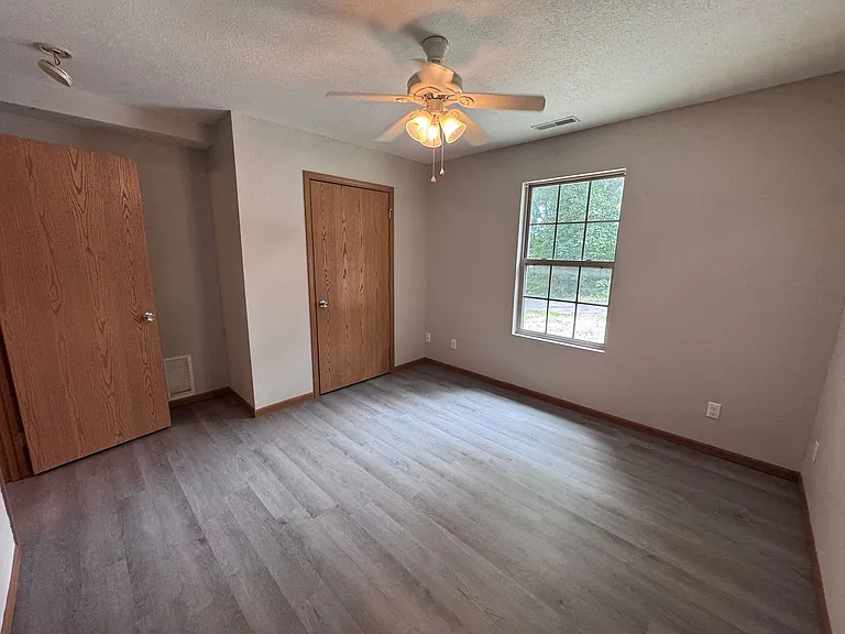 29 Boone Crossing Dr — Photo 14