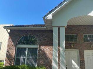 28 N Cedar Lake Dr E, Columbia, MO 65203