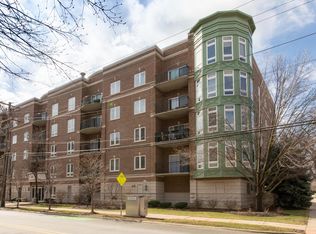 1277 Thacker St #301, Des Plaines, IL 60016
