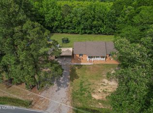 698 Chapanoke Rd, Hertford, NC 27944