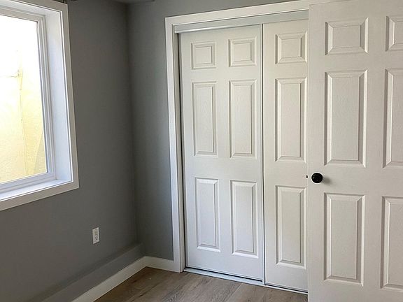 Room 2 Closet