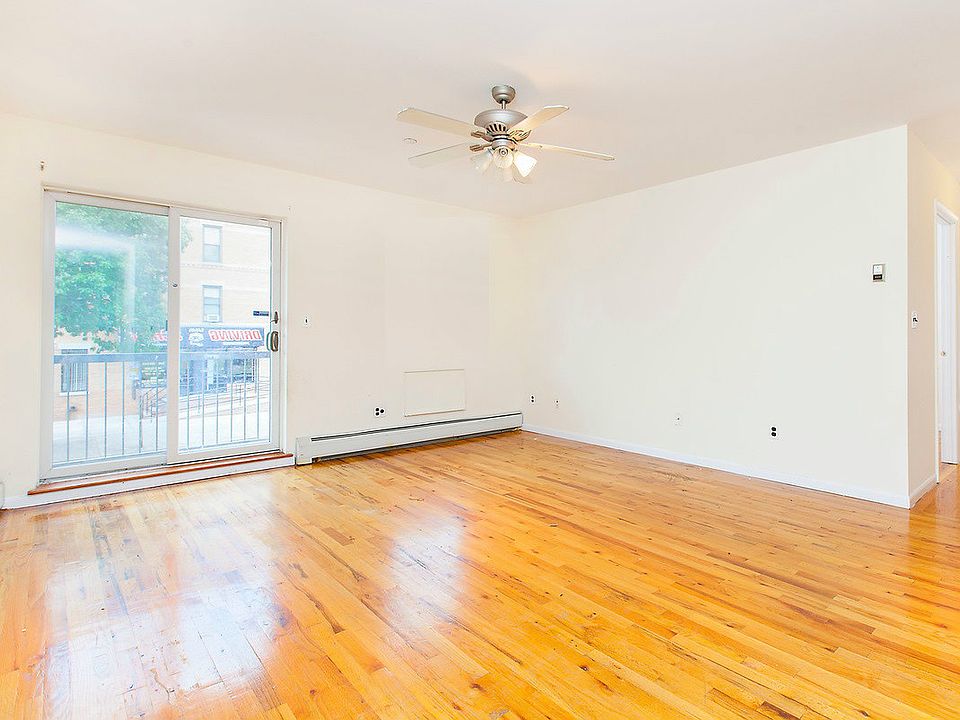 1st image of 474 Ovington Ave APT 03B