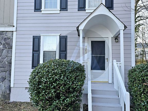 4th image of 1864 Grant Ct NW