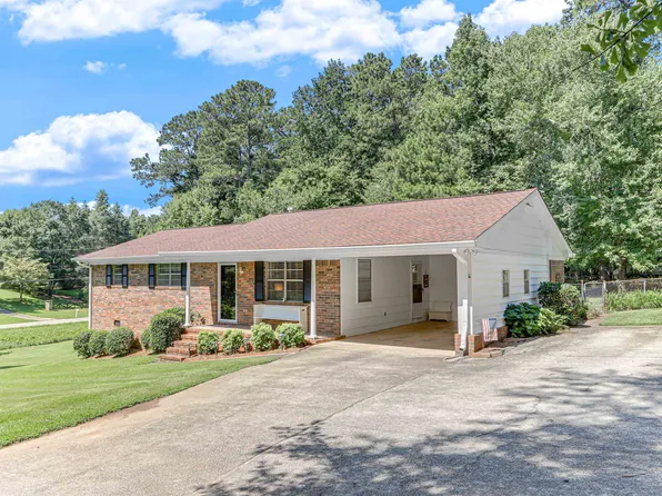 5127 Hidden Harbor Dr, Gainesville, GA 30504