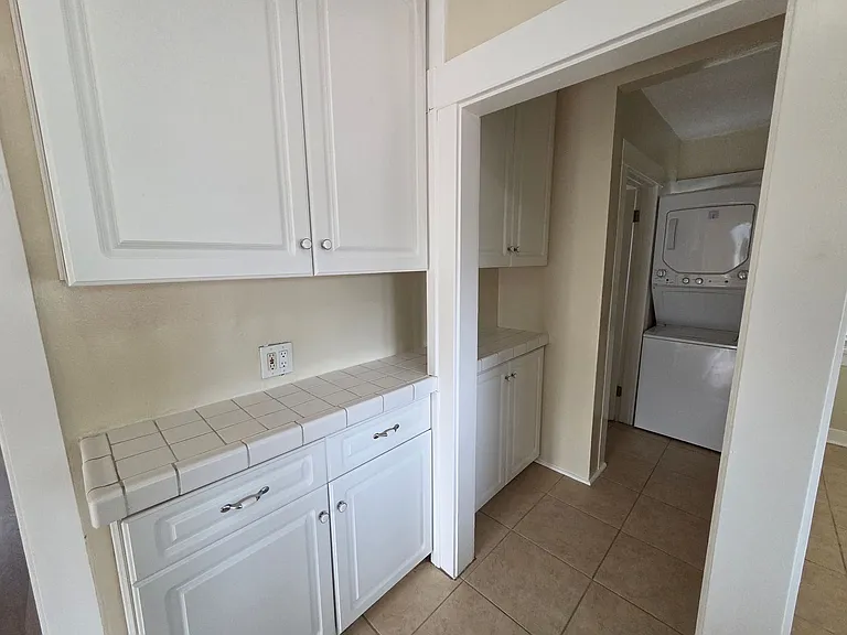 821 Raymond Ave — Photo 6