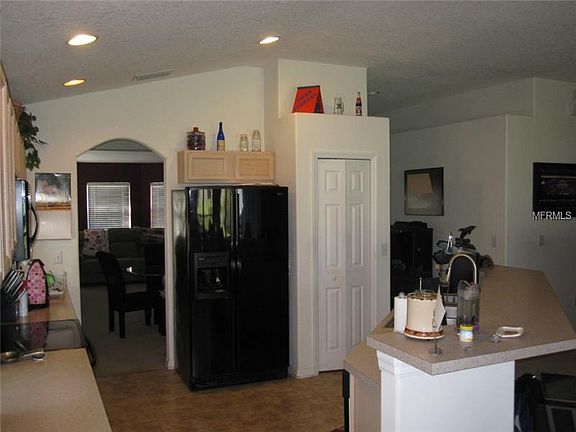 4th image of 9105 Whispering Willow Way