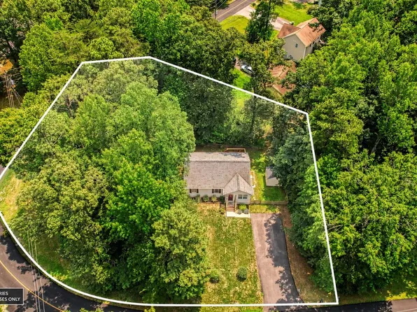 276 Devon Dr, Ruther Glen, VA 22546