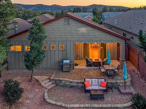 4th image of 2010 E Rainbow Trl