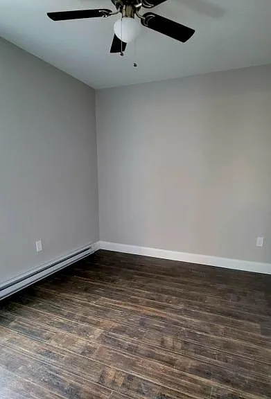 324 Tuttle St — Photo 2